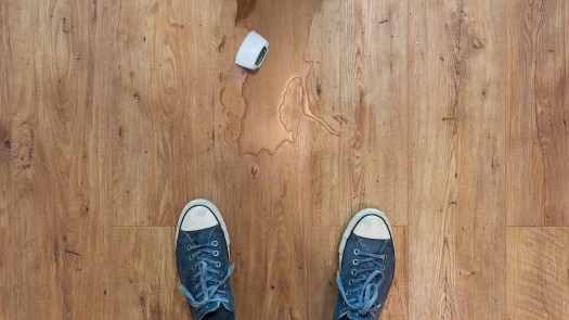 rò rỉ nước trong nhà