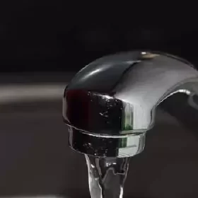 Nước cứng ảnh hưởng đến vòi nước