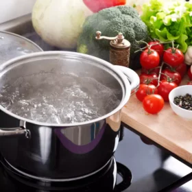 Nấu ăn bằng nước mềm tốt hơn nước cứng