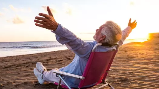 Yên tâm khi vắng nhà với bộ điều khiển máy bơm