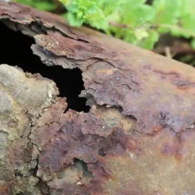 Bảo trì đường ống nước cũ