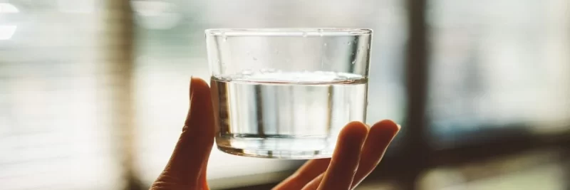 Điều chỉnh độ cứng của nước trên thiết bị làm mềm nước