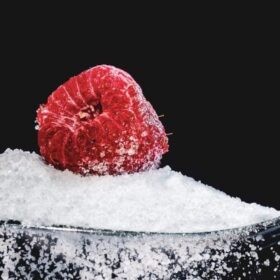 Tại sao nước bạn uống có vị ngọt